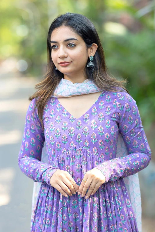 Nermosa Women Printed Anarkali Kurta and Pant Set with Dupatta