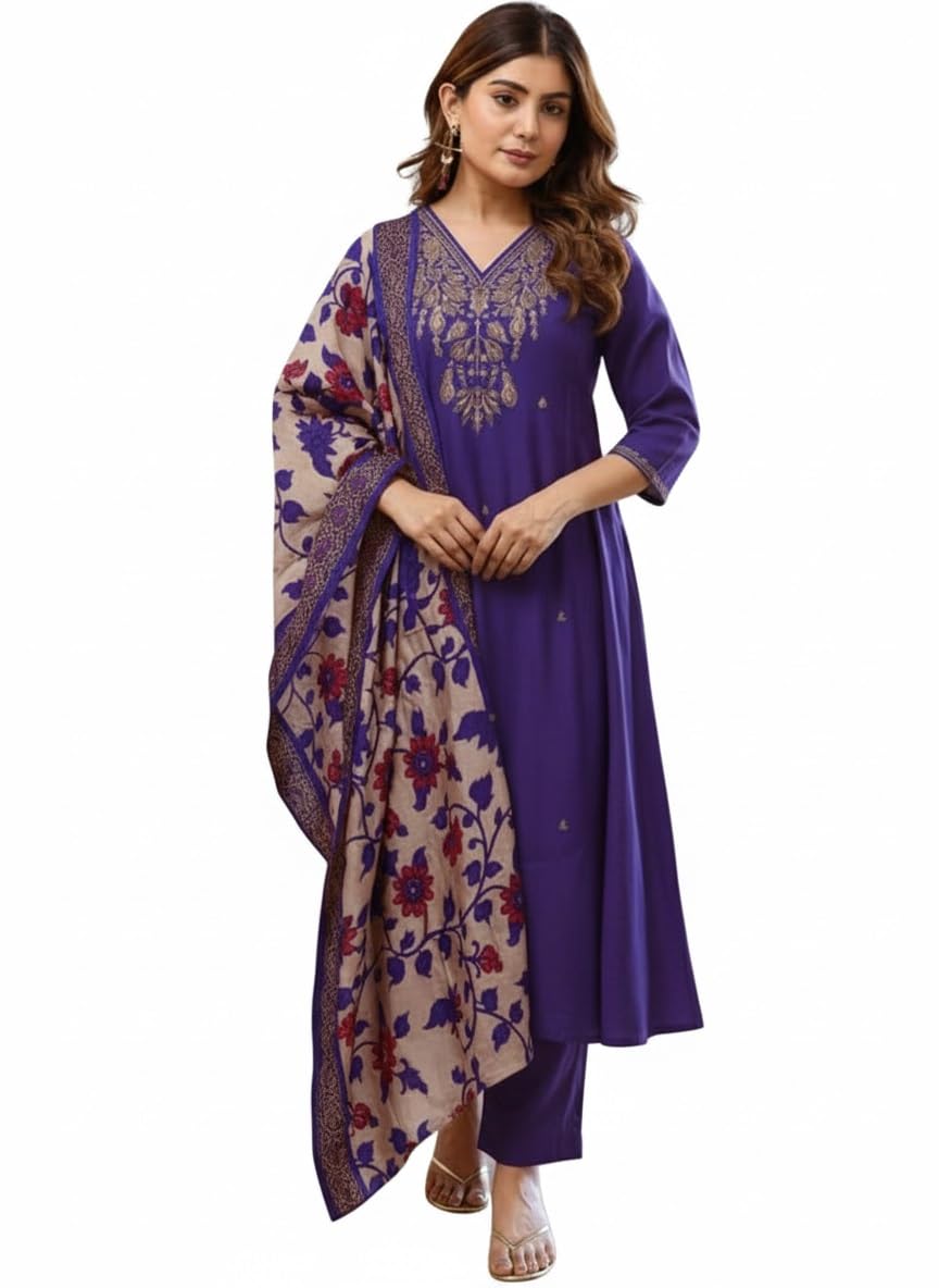KLOSIA Women Embroidery Straight Kurta and Pant Set with Dupataa